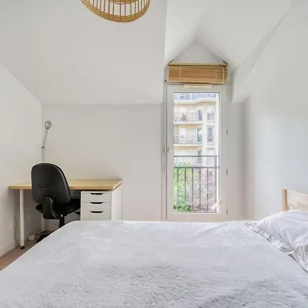 Apartment 3 Pcs Au Calme Vue Jardin Pour 5 Pres Bastille Paris